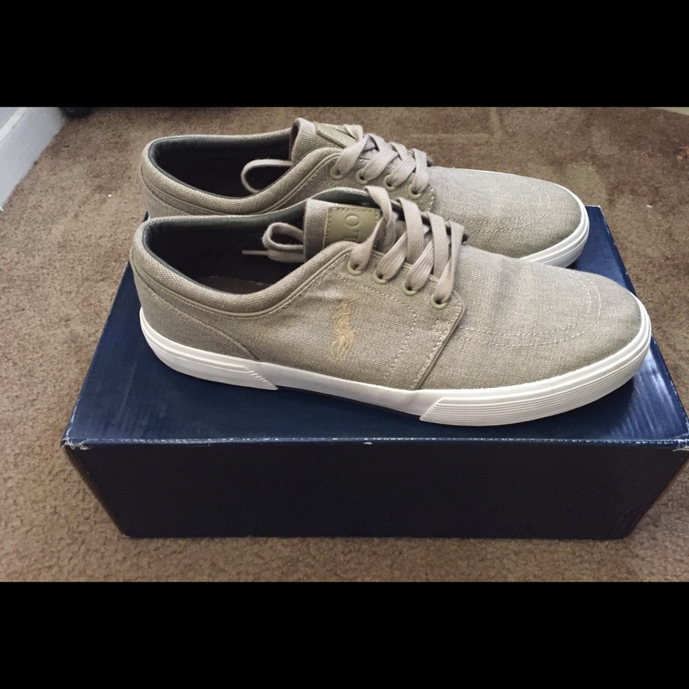 Polo Canvas Shoe